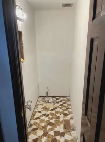 Before bathroom renovation